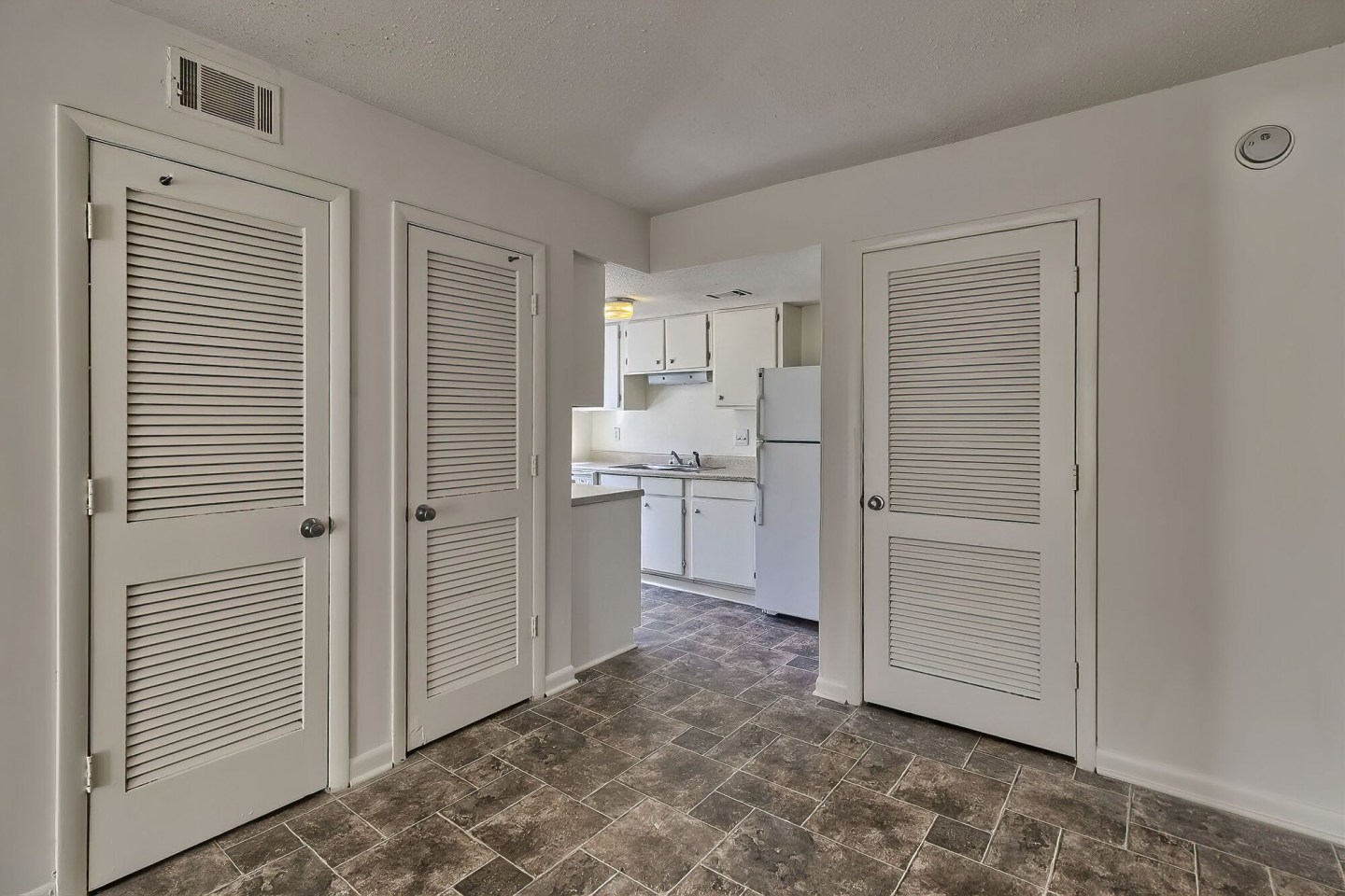 The Farrington Apartment Homes Image 2