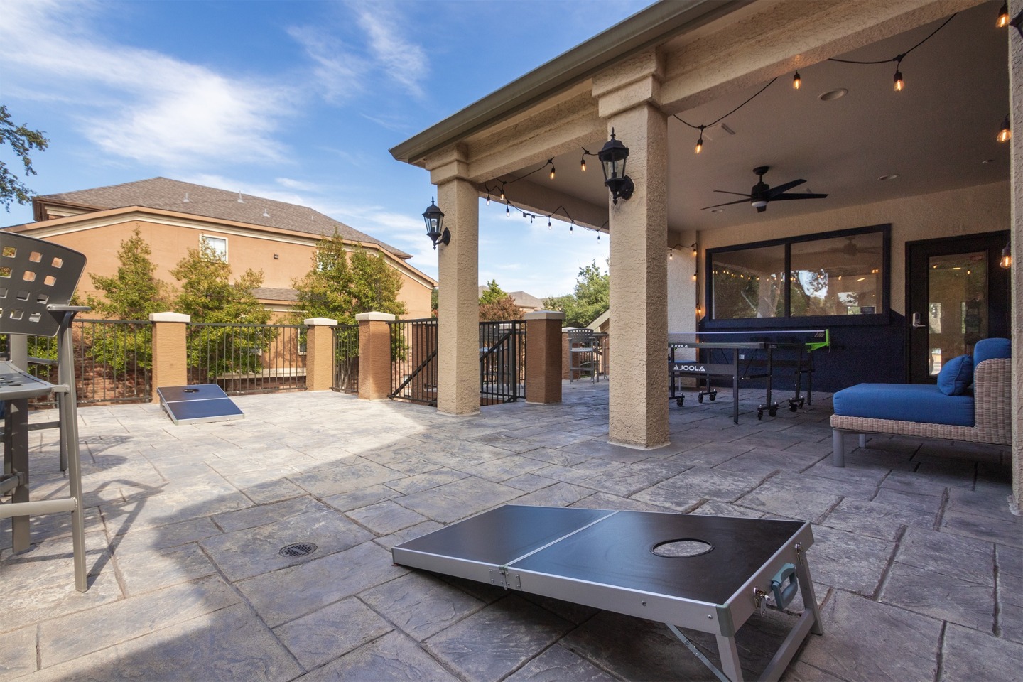 The Brownstones Townhome Apartments Image 35