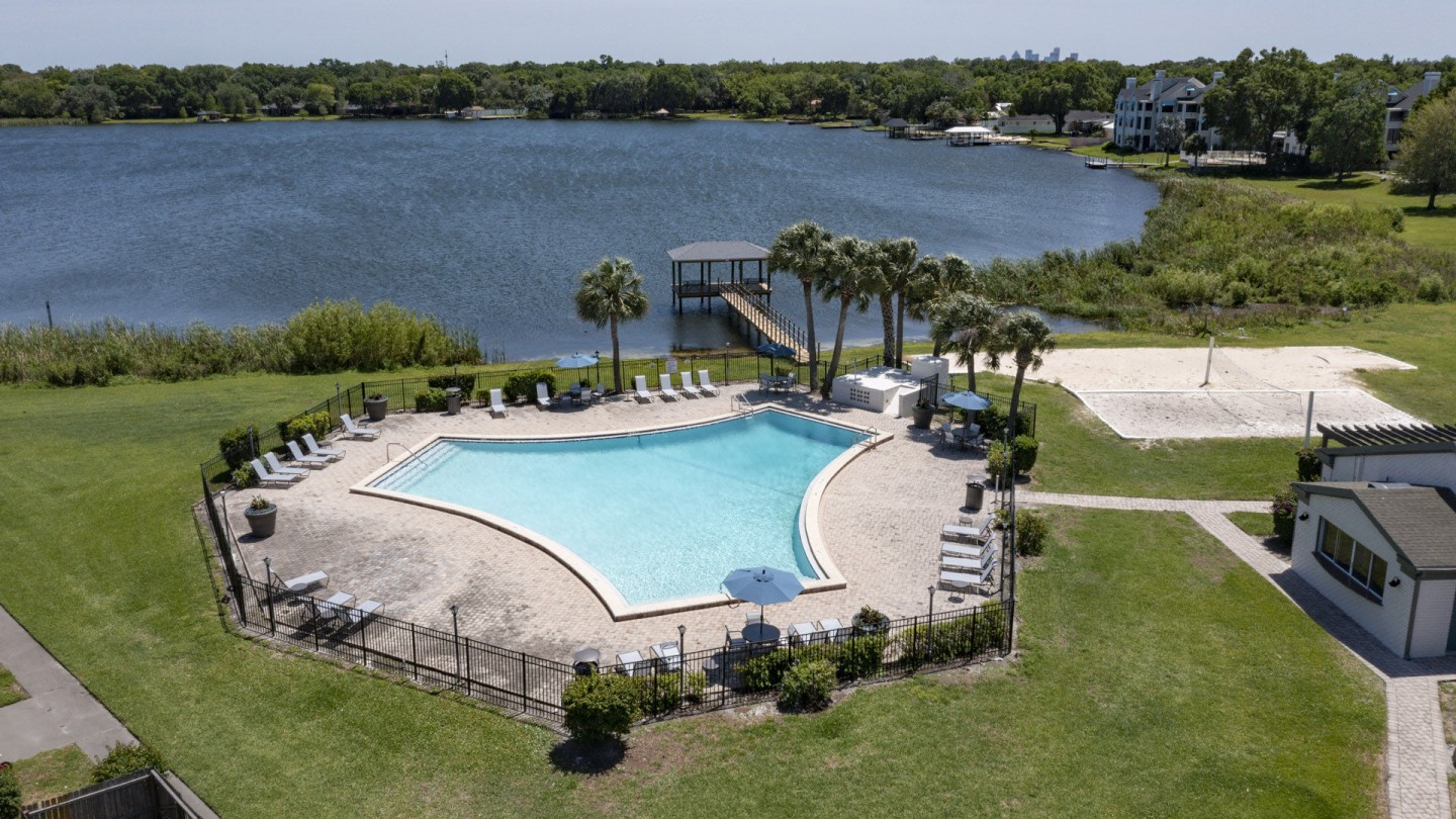 Hamilton Point on Egypt Lake Image 3