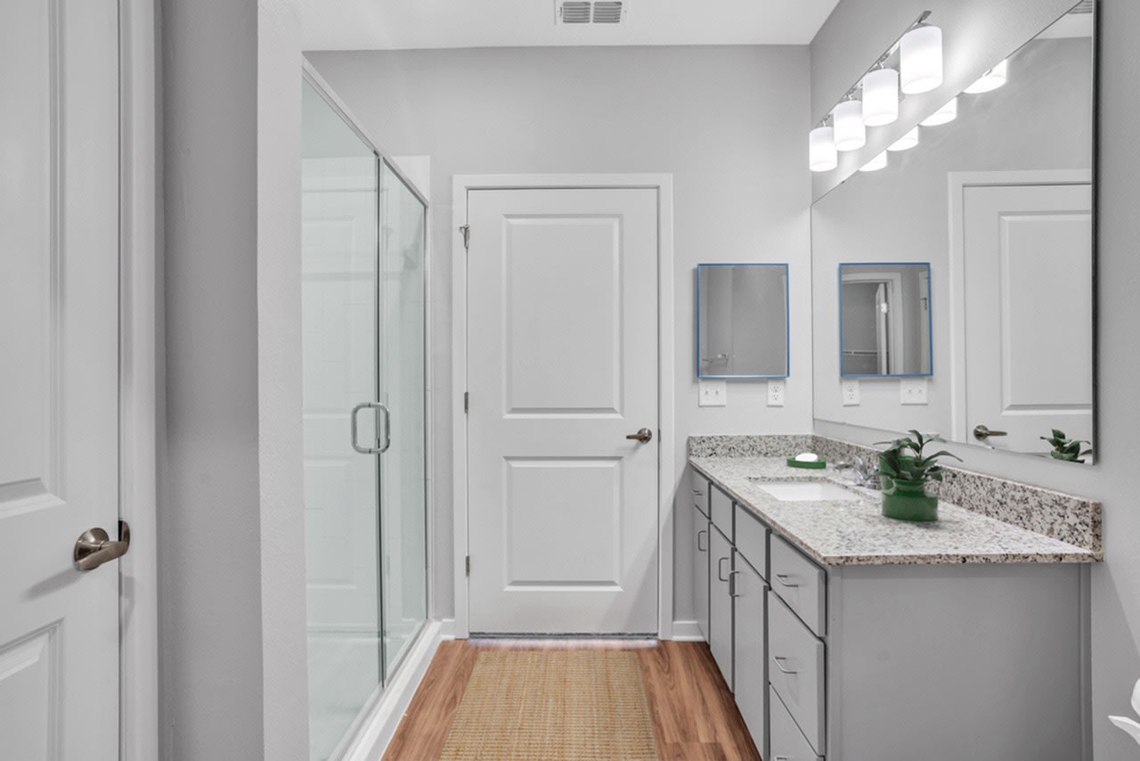 Westshore Palm Bay Image 6