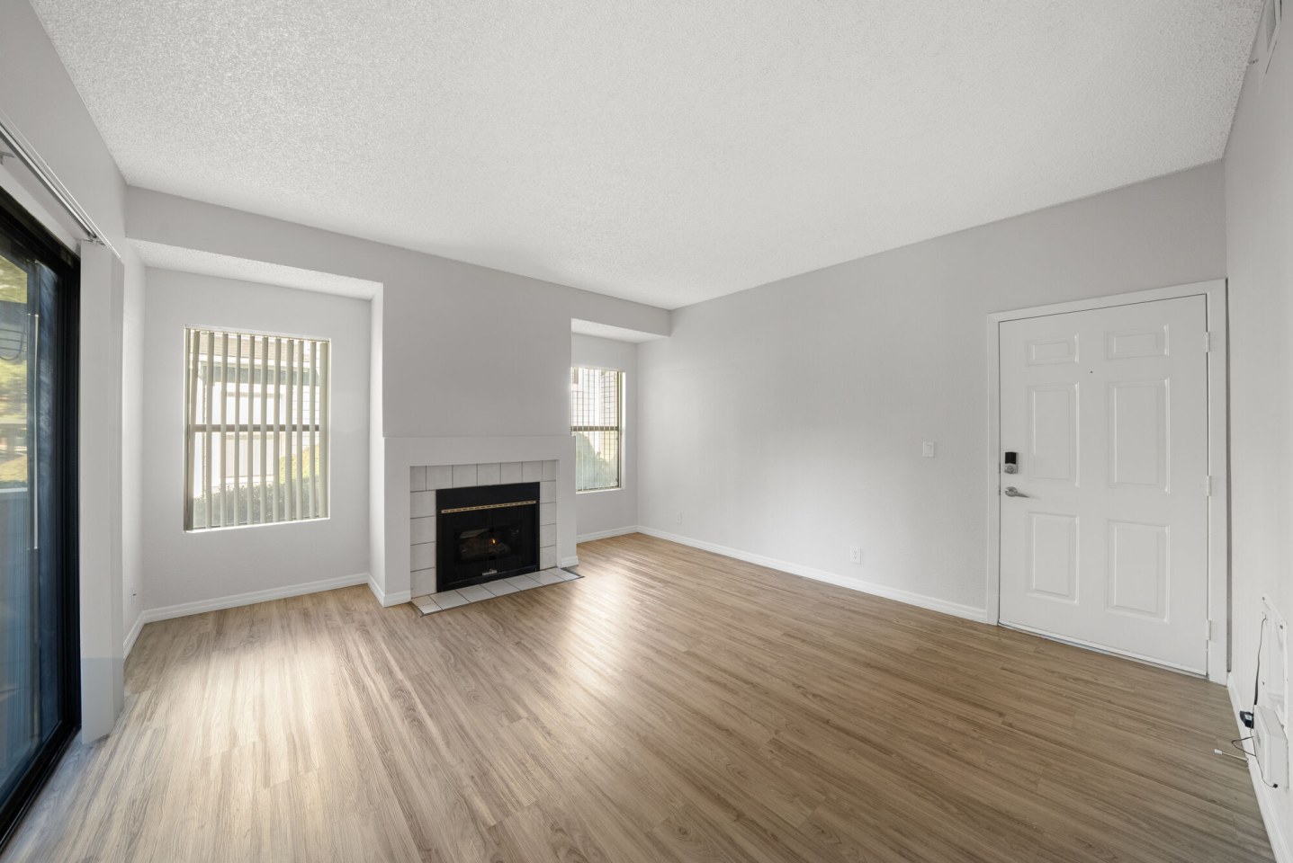 Bristle Pointe Image 18
