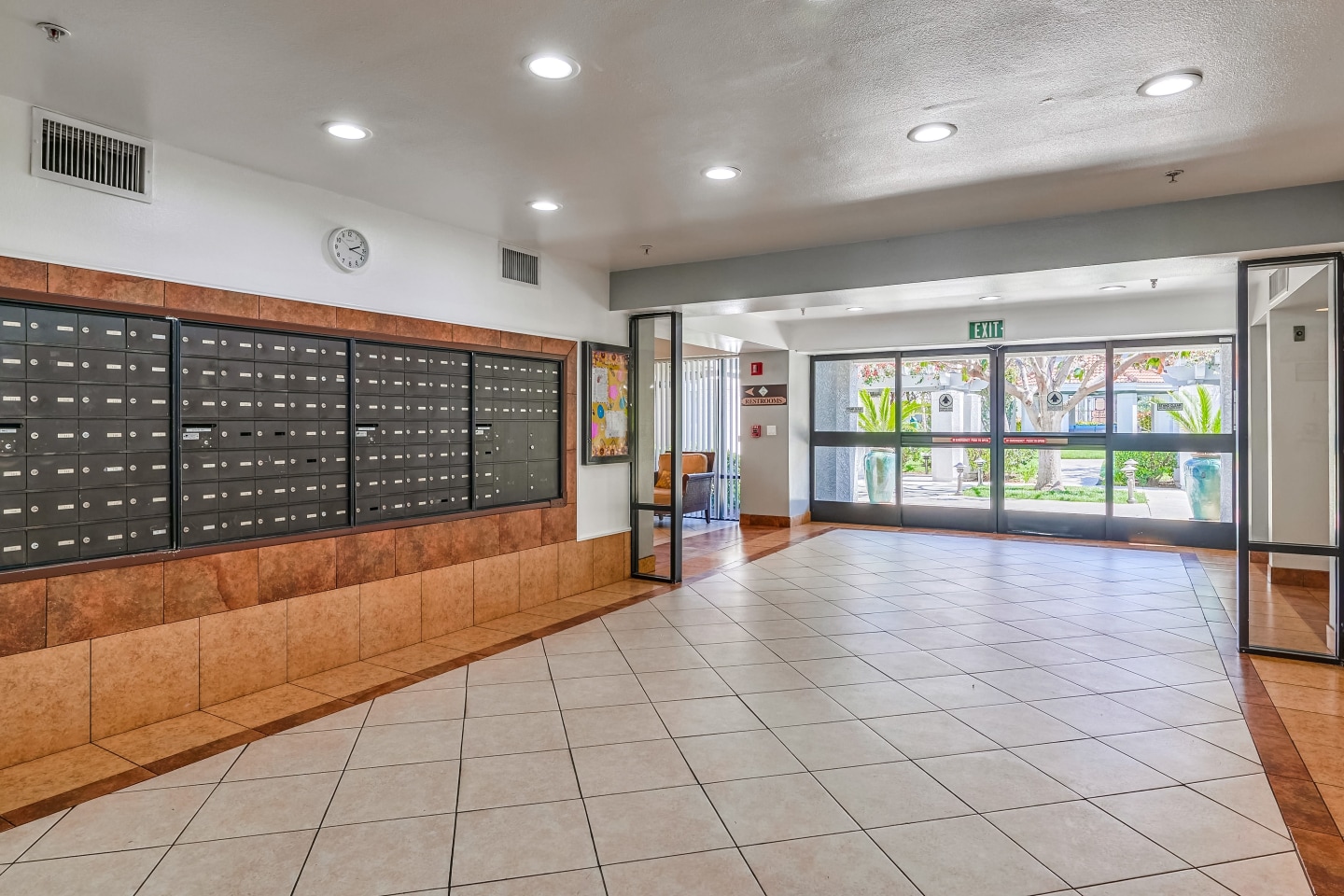 Casa Grande Senior Apartments - Senior Housing Image 16