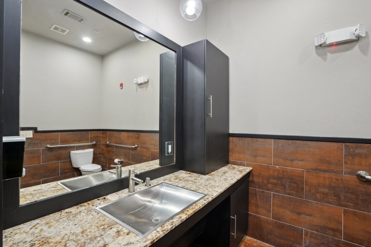 Highline Urban Lofts Image 55