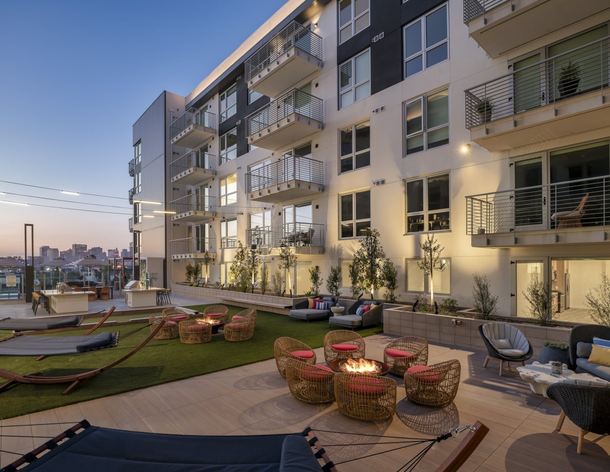 Portico Oakland Waterfront Image 49