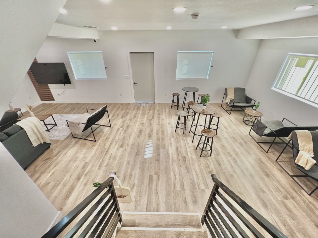 1587 W 35th Street - Co-Living Image 12
