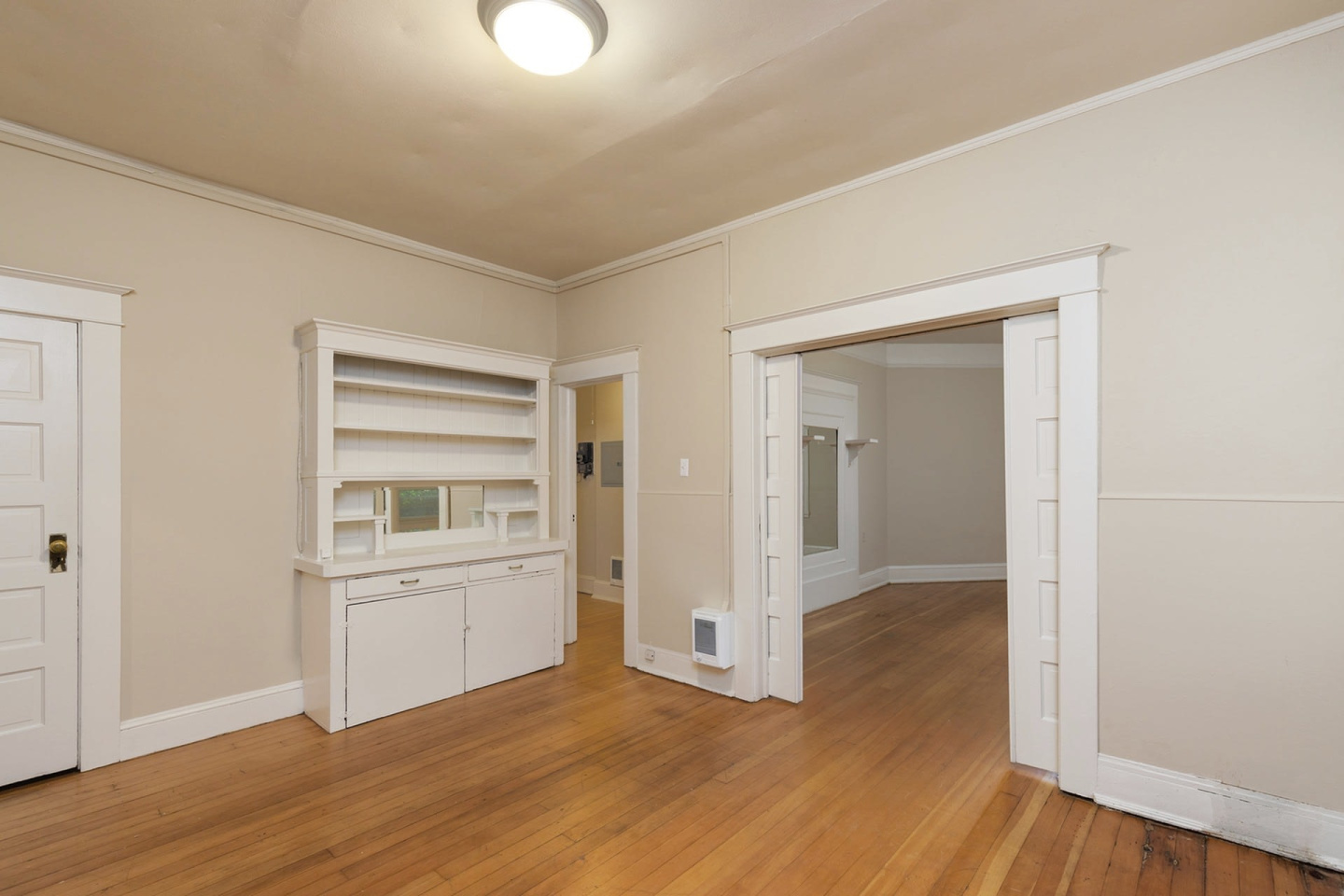 Kingsbury Image 9