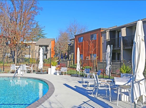 Riverside Villas Image 3