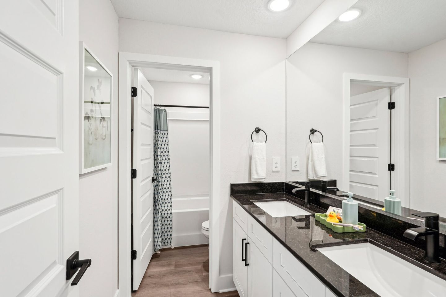 BB Living Seven Shores Image 32