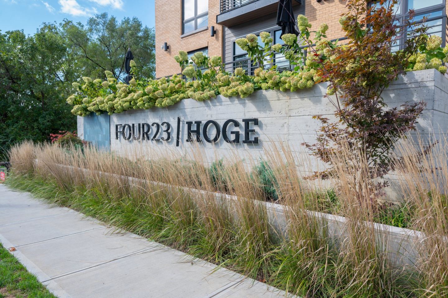 Four23/Hoge Image 64