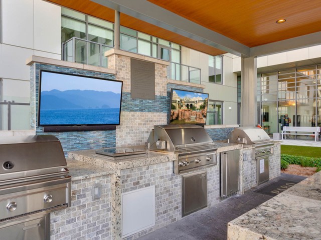 Parq on Speer Image 29