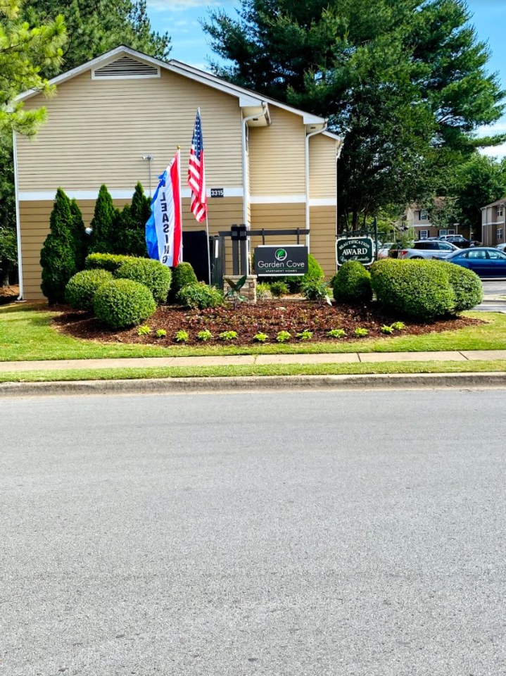 Garden Cove Image 1