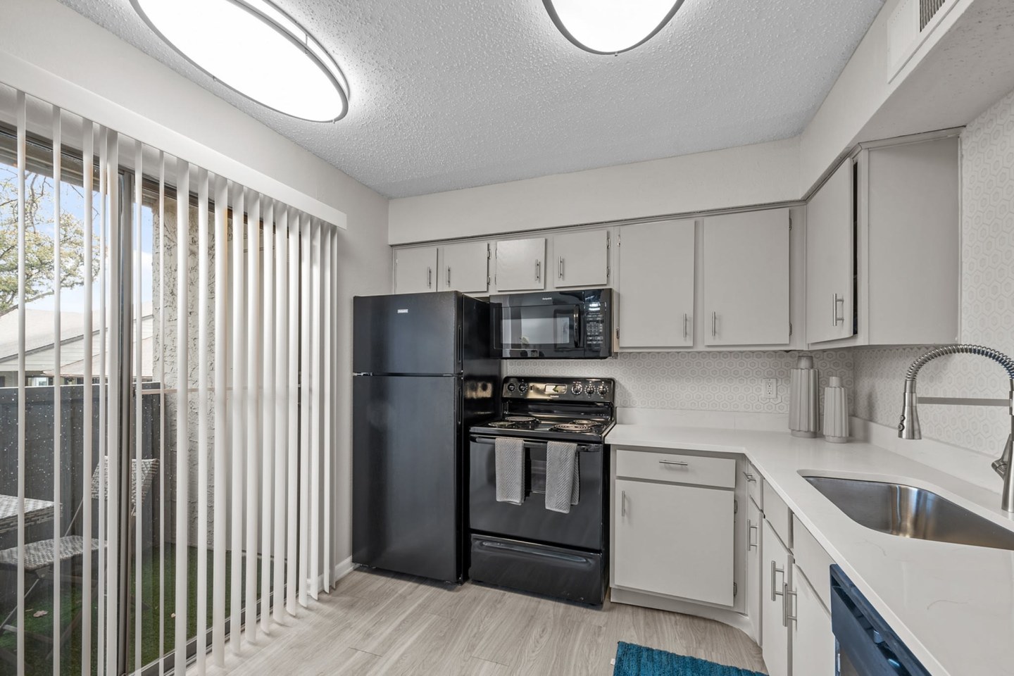 Summer Gate Apartments Image 3