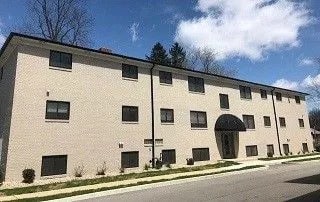 Broad Ripple Flats Image 1