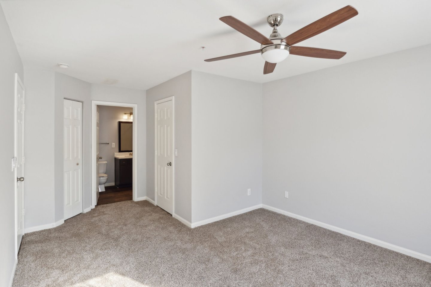 18 Thirty Apartments Image 8