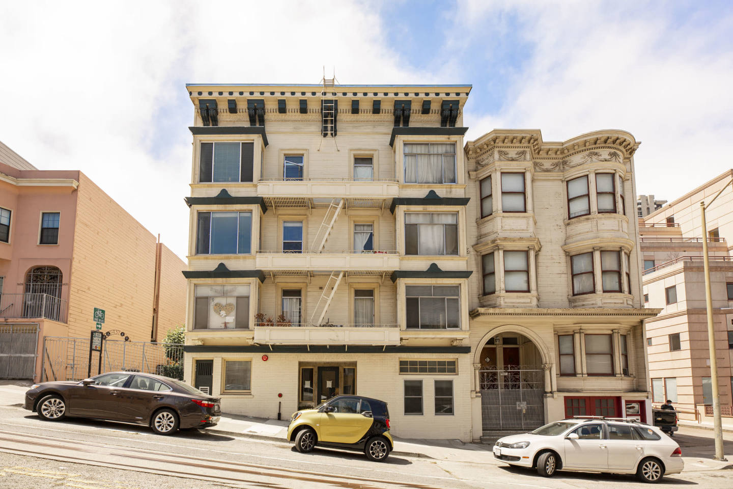 1445 Mason Street Image 9