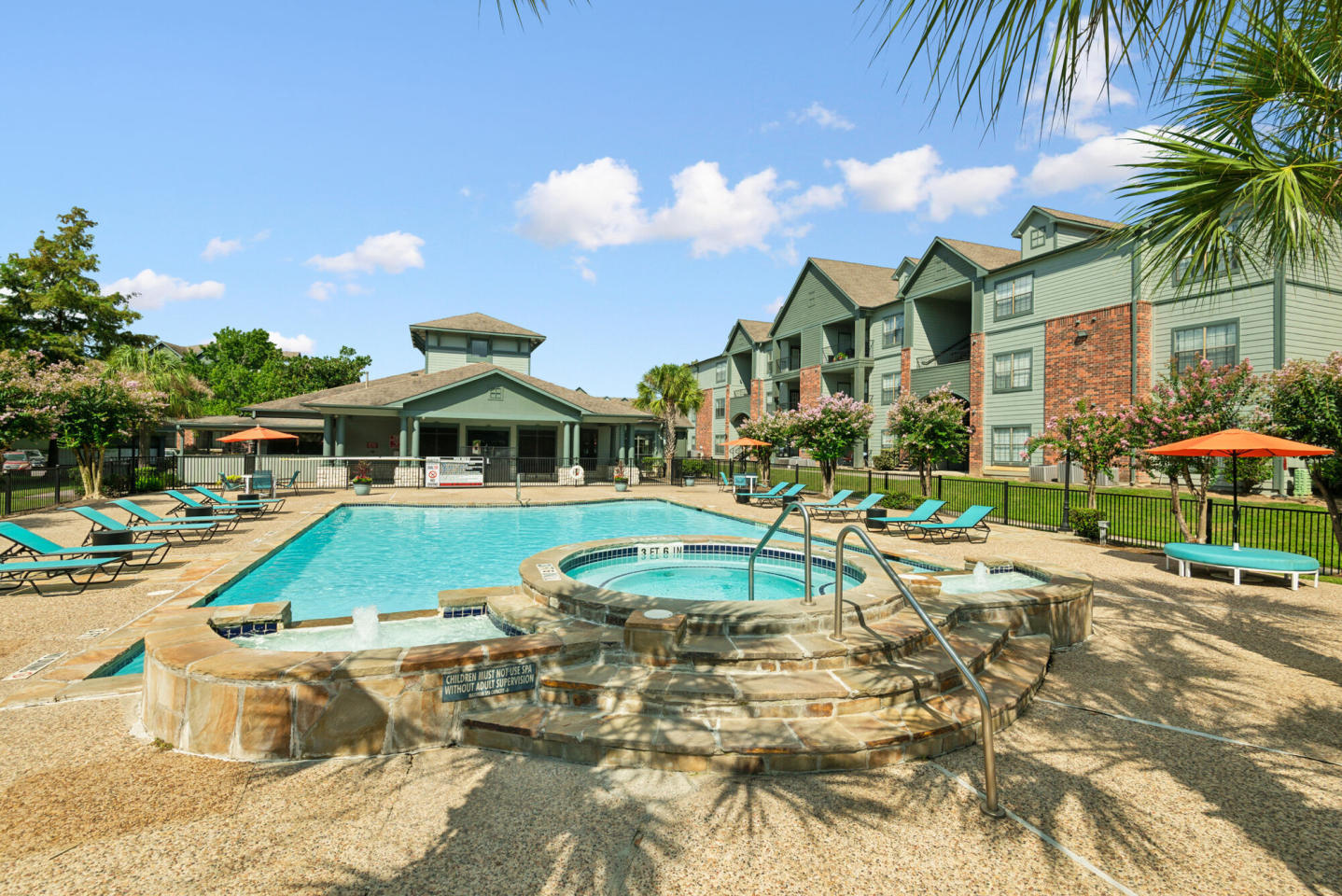 Lakeshore Villas Image 15