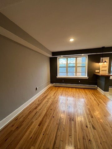 Apartments at 400 Elmwood Image 6