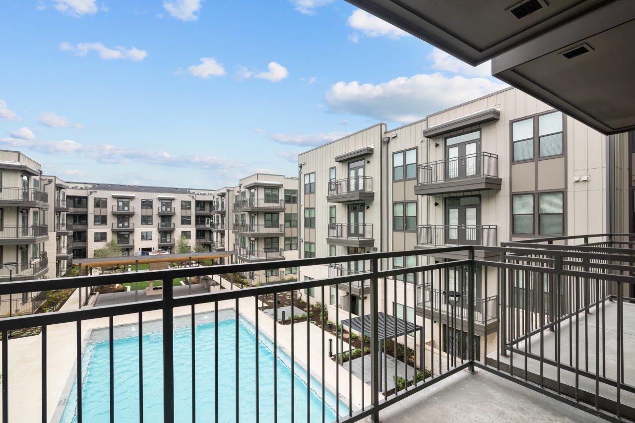 Lenox Katy Crossing Image 36