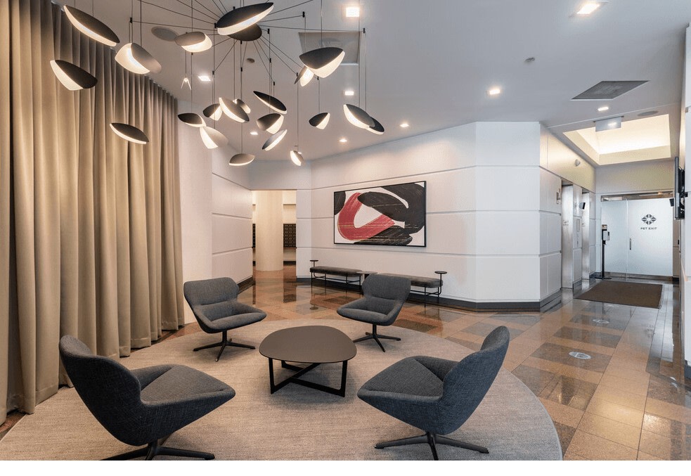 Cityfront Place Image 35