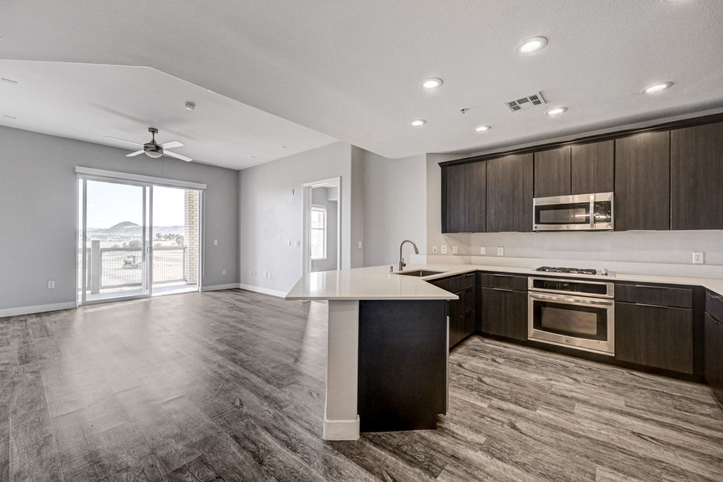 The Gramercy Residences Image 64