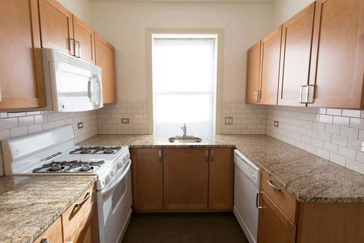 5401-5409 S. Cottage Grove Avenue Image 37