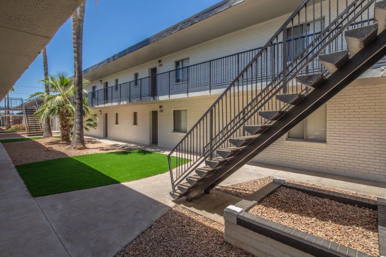 Icon Apartment Homes Image 11