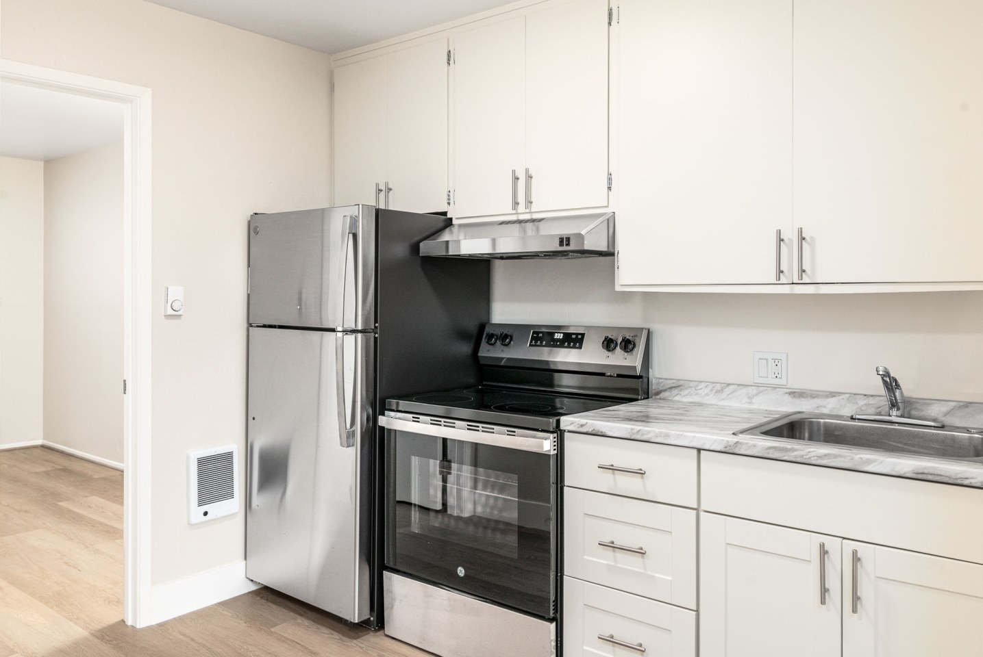 5519 Mission St Image 18
