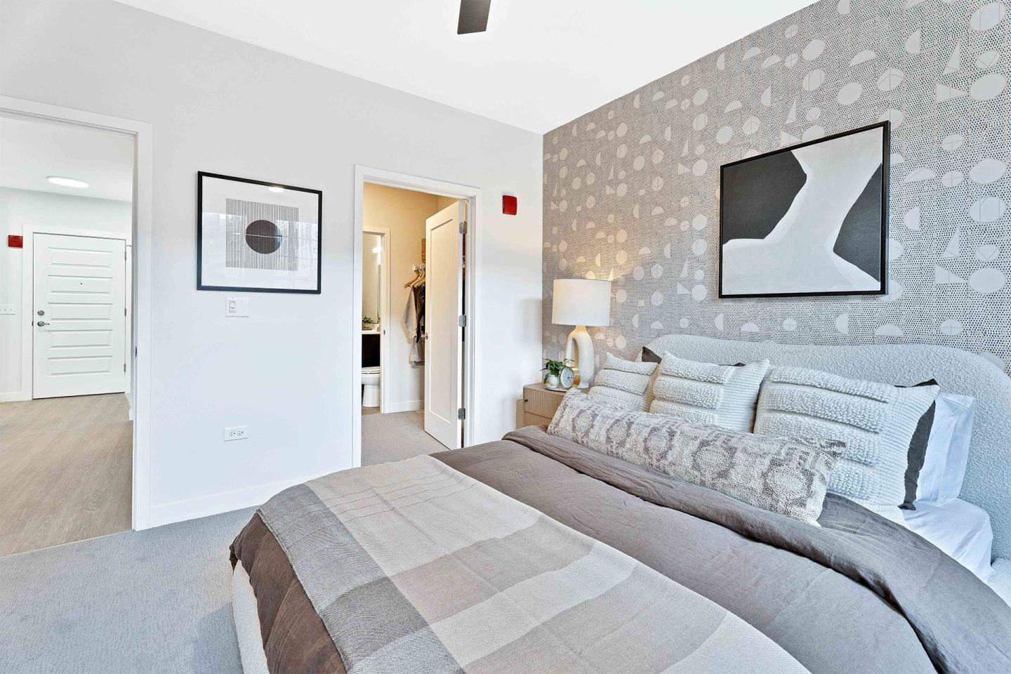 Metro 19 Apartments Image 13
