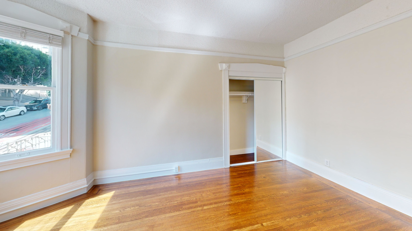 814 California Image 3