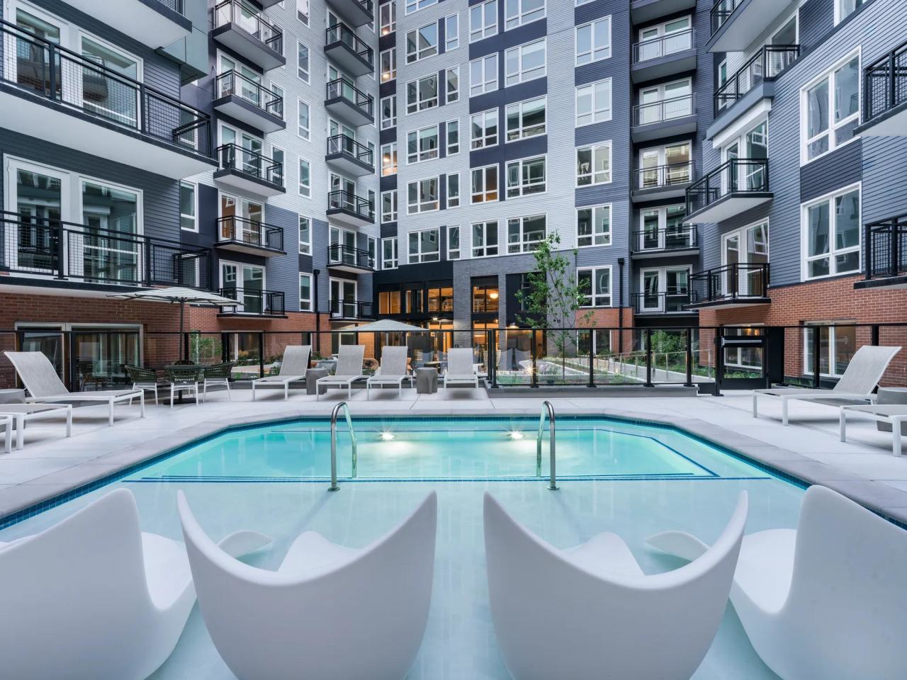 Modera H Street Image 1