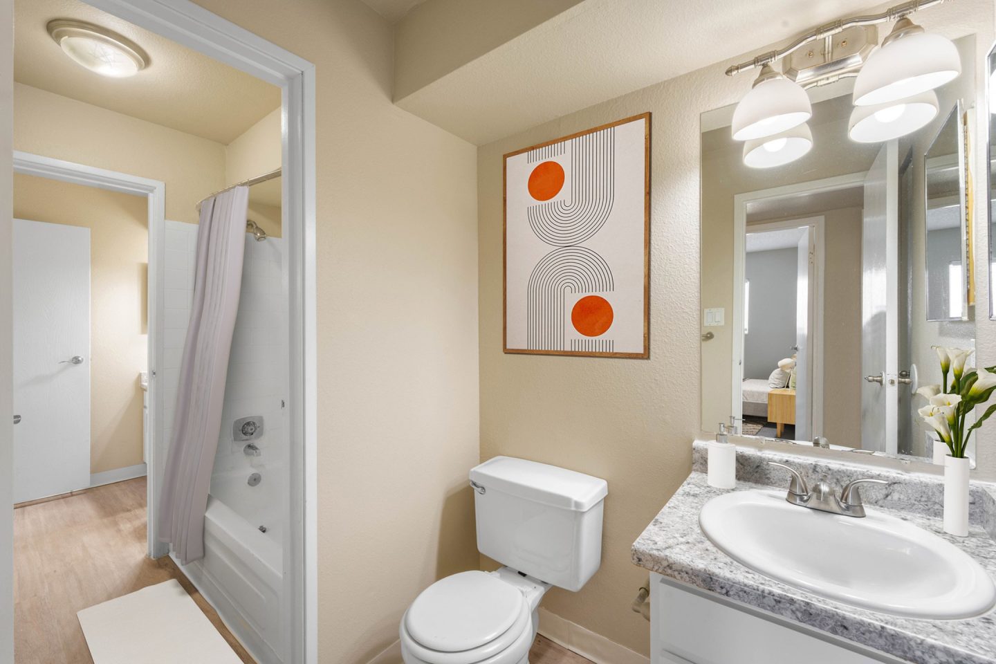 Bella Terra at City Center Apartments Image 9