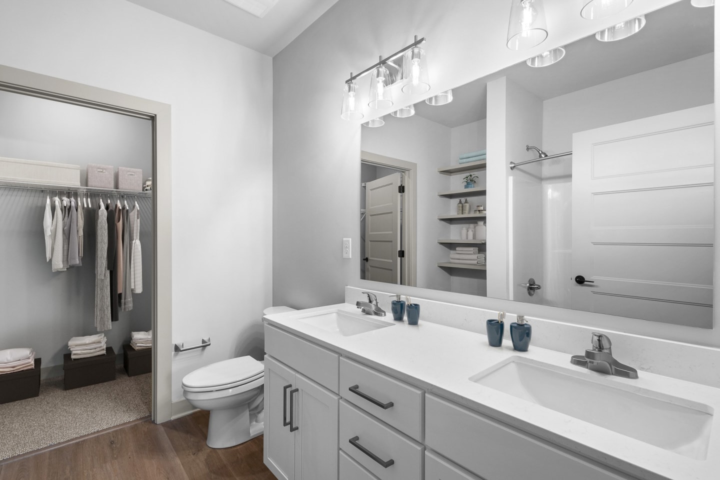 Forest Edge Apartments Image 16