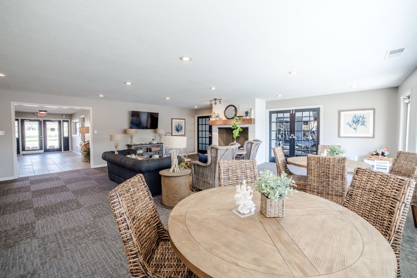 Northlake Village Apartments Image 39