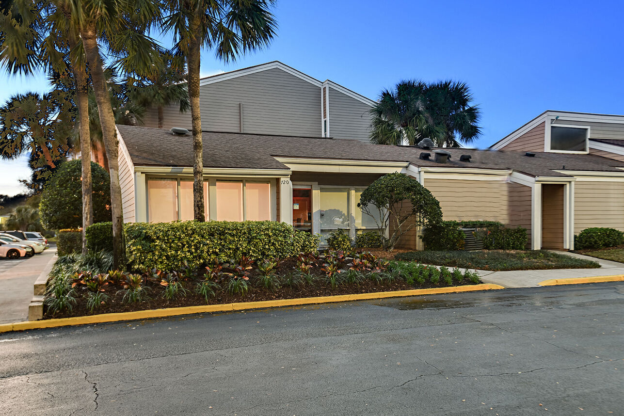 Woodlake Villas Image 49