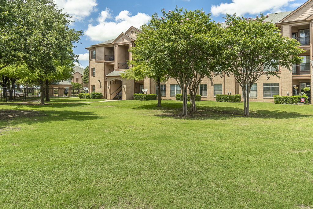 Blue Lake Villas Image 36