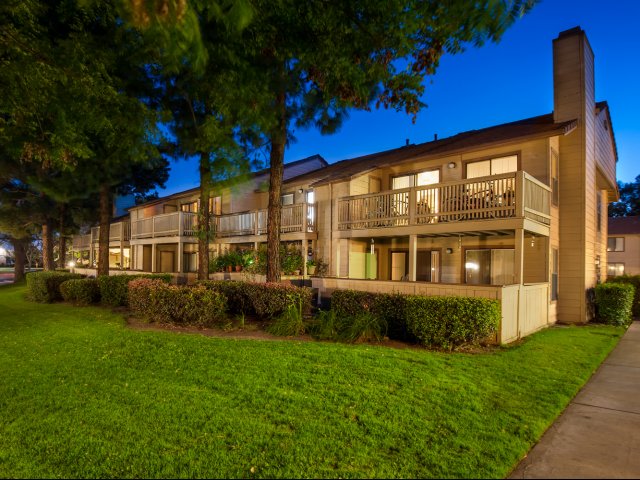 Vineyard Village Image 5