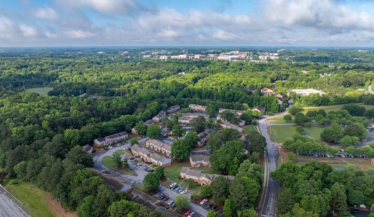 Georgia Green Image 23