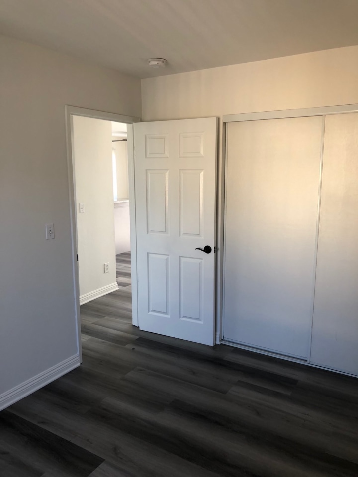 2686 James M Wood Blvd Image 3