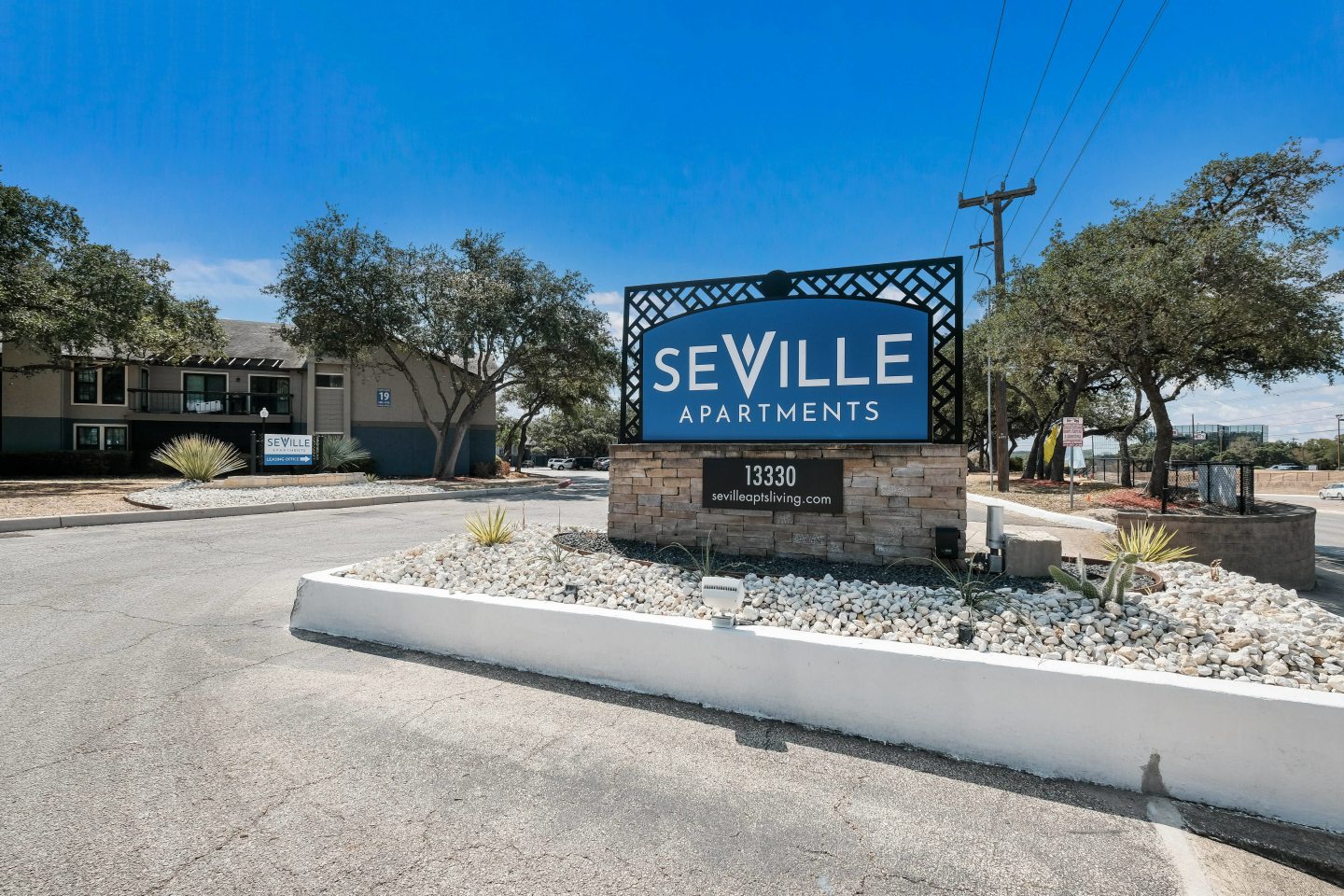 Seville Apartments Image 27