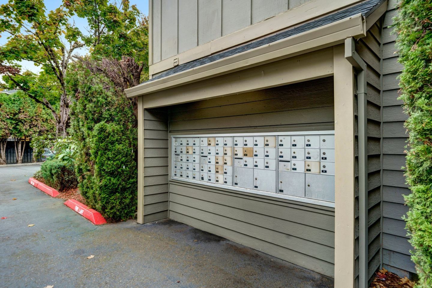 Tuxedo Park Image 56