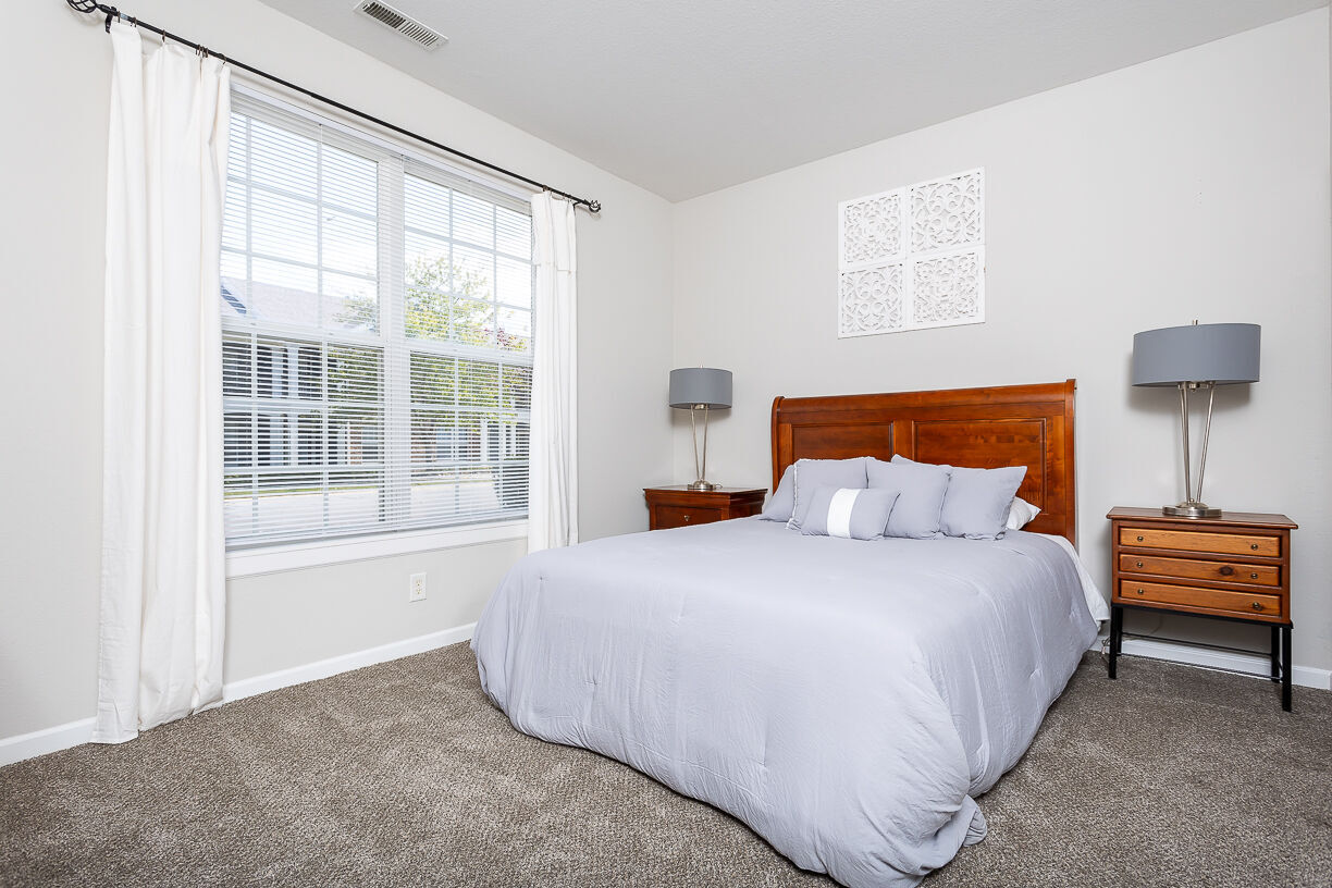 Linden Square Image 68