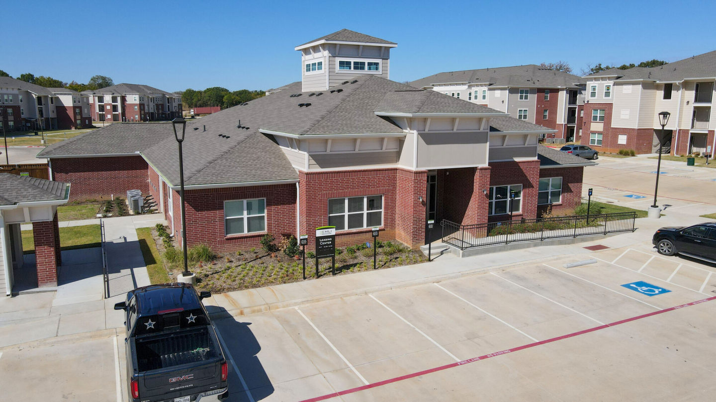 EMLI at Pecan Creek - Affordable Housing Image 2