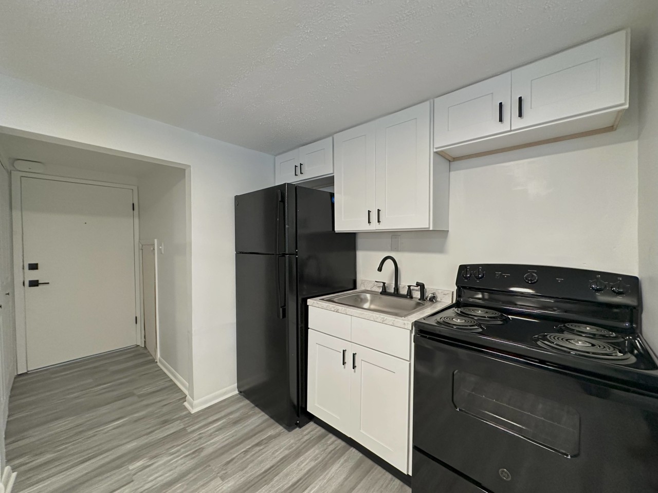 Suntree Apartments Image 1