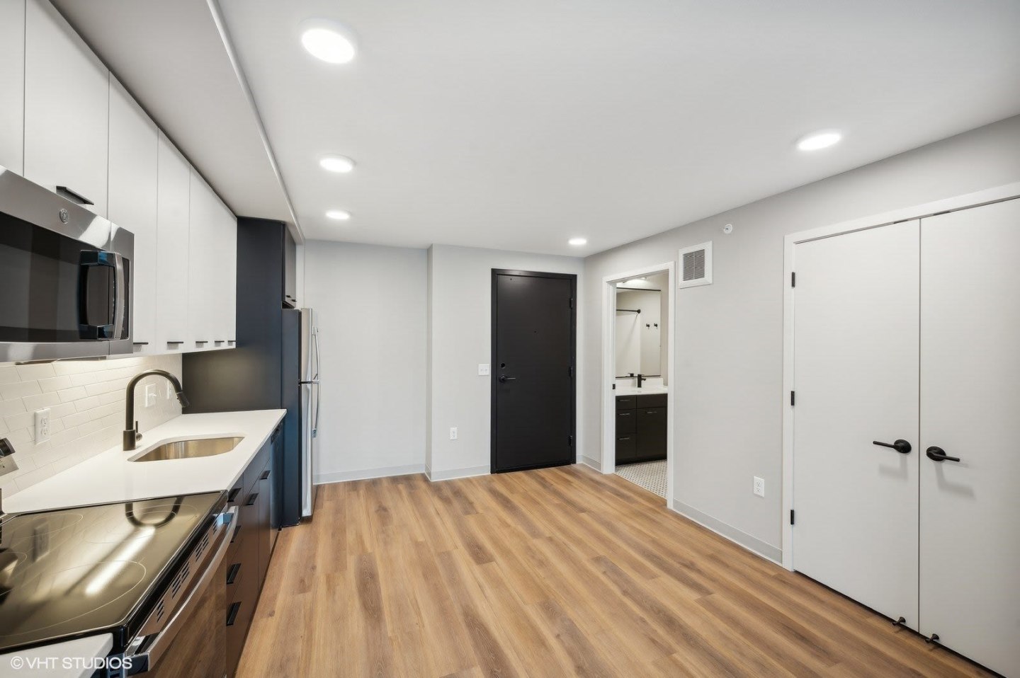 Harbourline Apartments Image 25