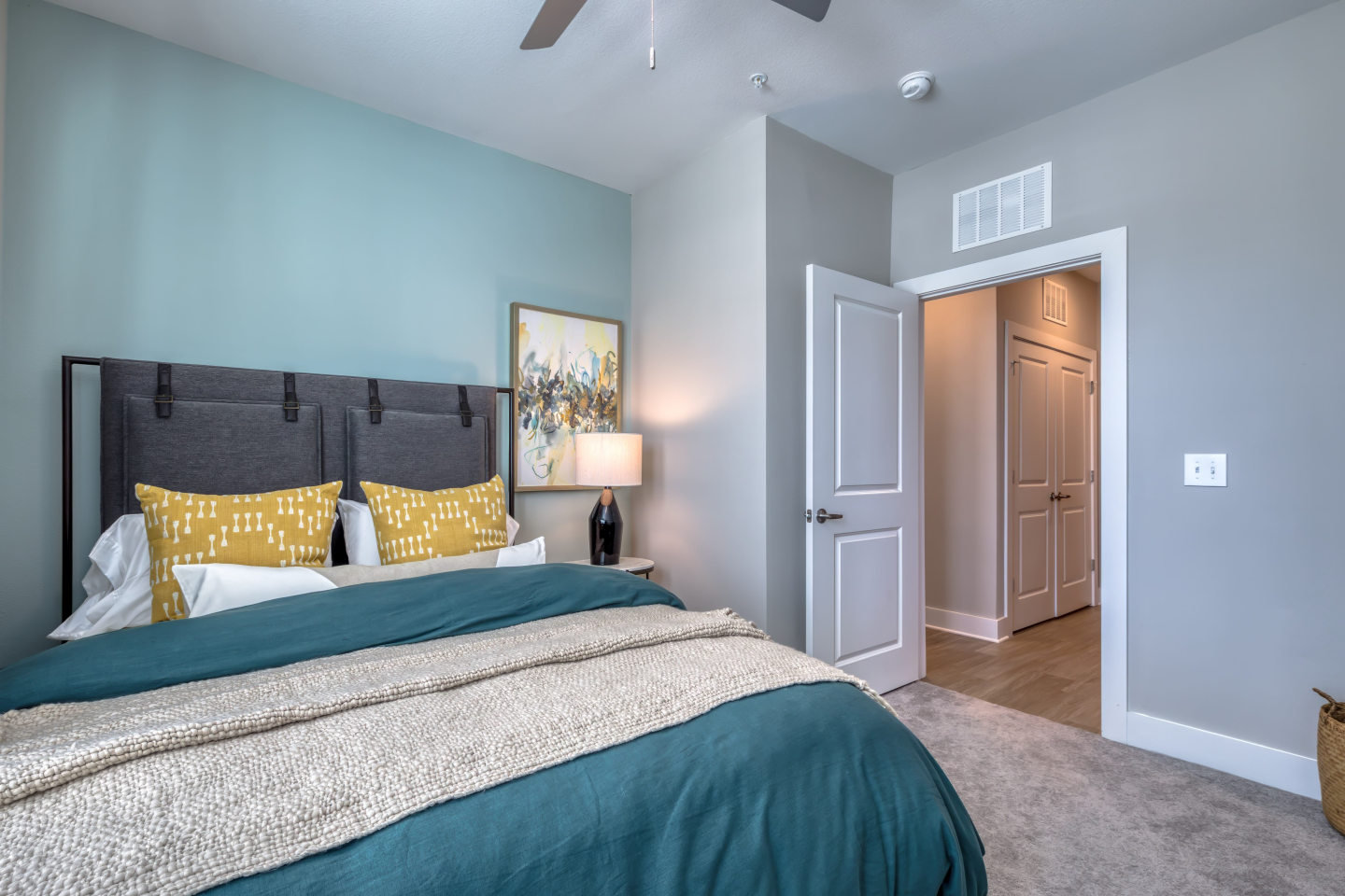 The Pointe at Davis Creek Image 26