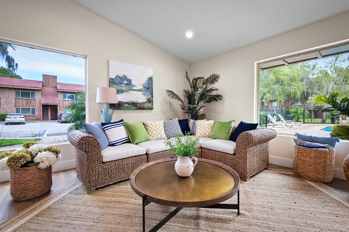 Woodlake Park Apartments Image 10