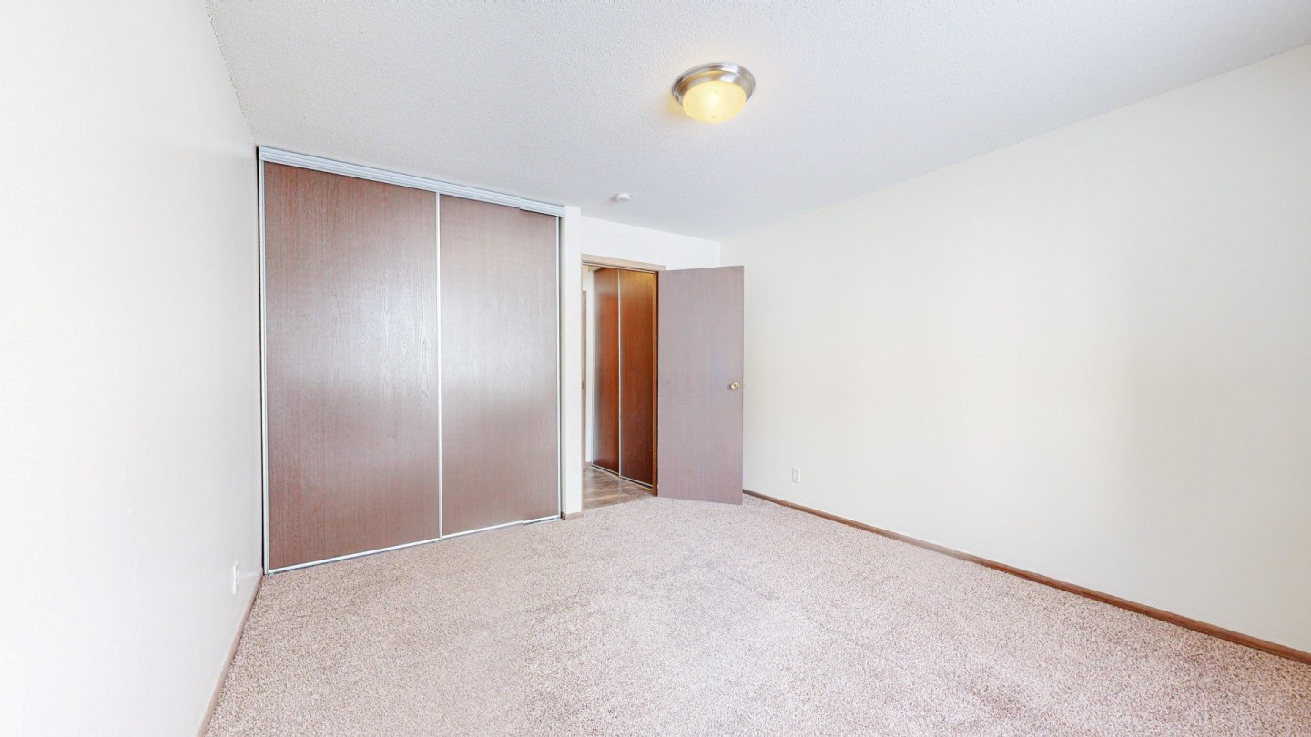 Brooklyn Crossing Image 17