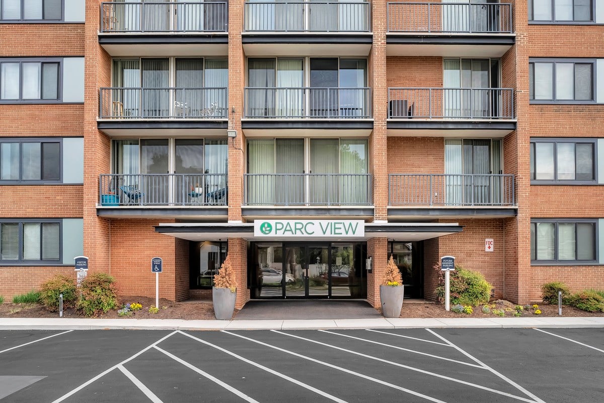 Parc View Apartments Image 16