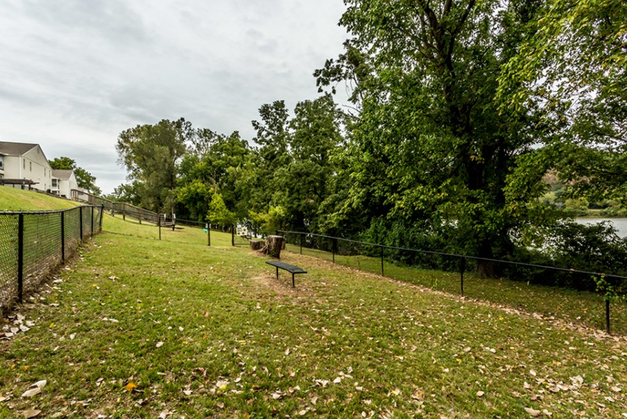 Riverwalk Image 31