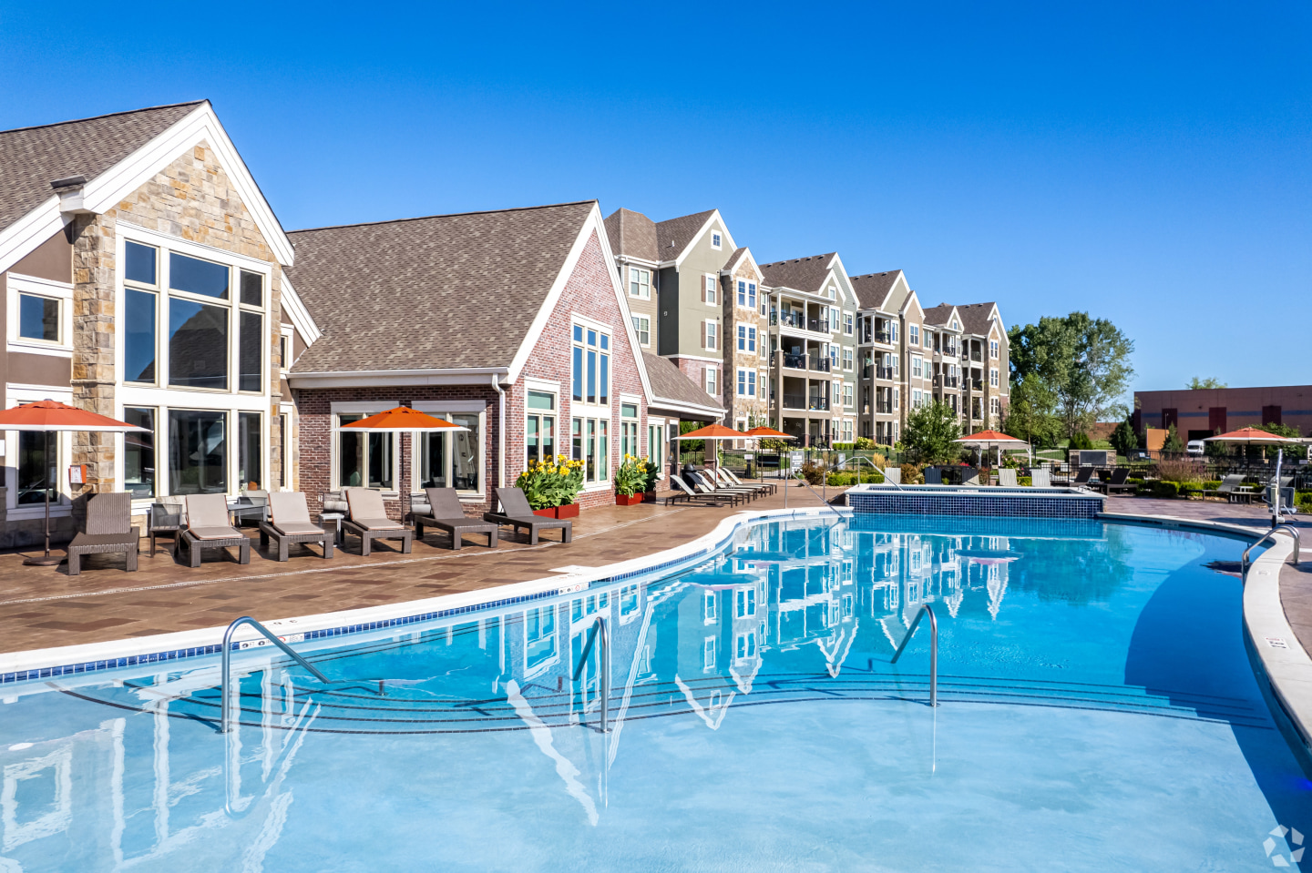 WaterSide Residences on Quivira Image 12